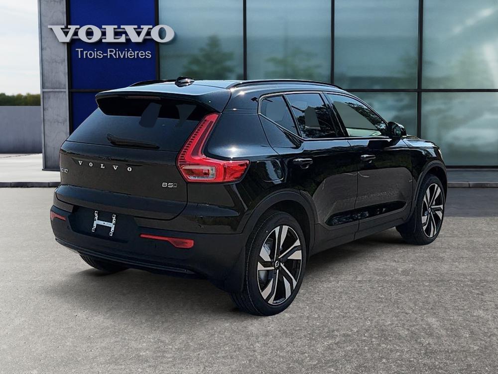 Volvo XC40 B5 AWD Ultimate Dark Theme 2024 à vendre à Trois-Rivières - 5