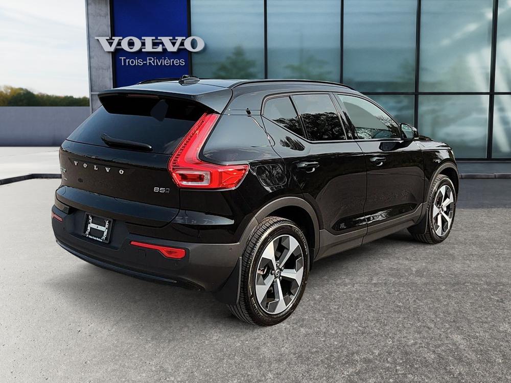 Volvo XC40 B5 AWD Plus Dark Theme 2024 à vendre à Trois-Rivières - 5