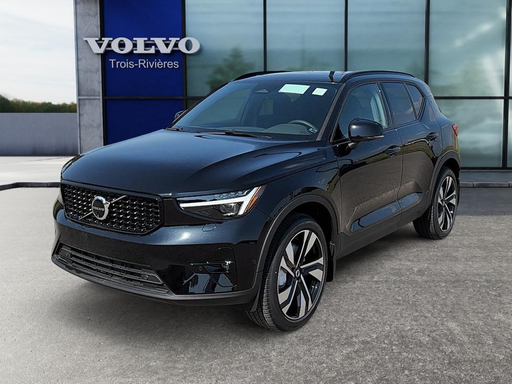 Volvo XC40 B5 AWD Ultimate Dark Theme 2024 à vendre à Trois-Rivières - 1