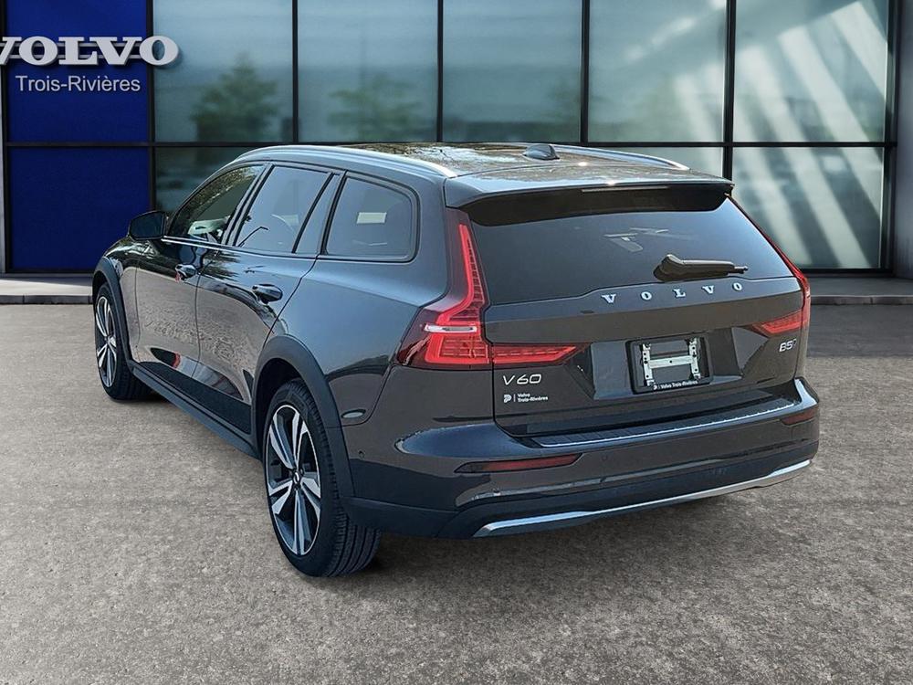 Volvo V60 Cross Country B5 AWD Plus 2024 à vendre à Trois-Rivières - 7