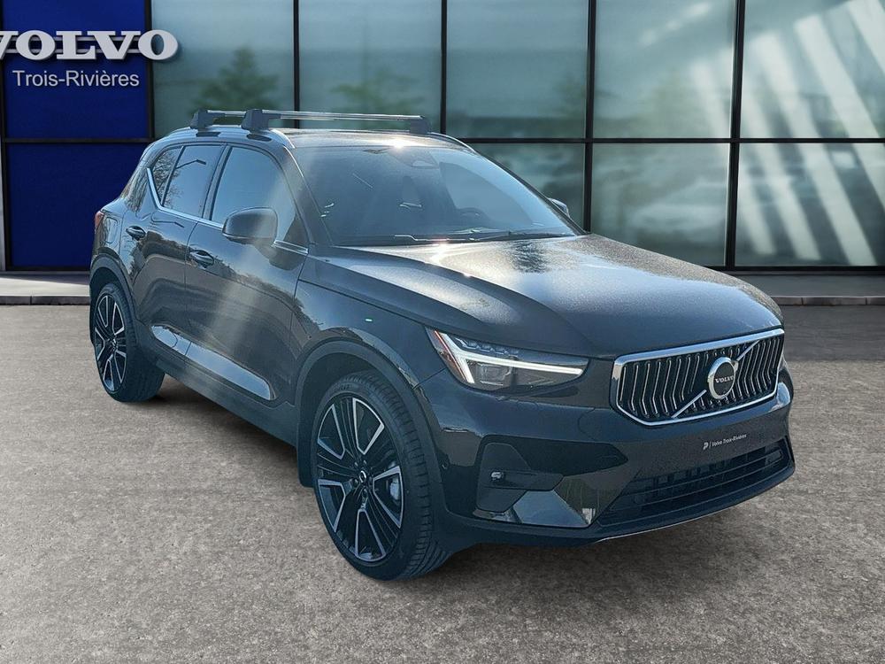 Volvo XC40 B5 AWD Ultimate Bright Theme 2024 à vendre à Trois-Rivières - 3