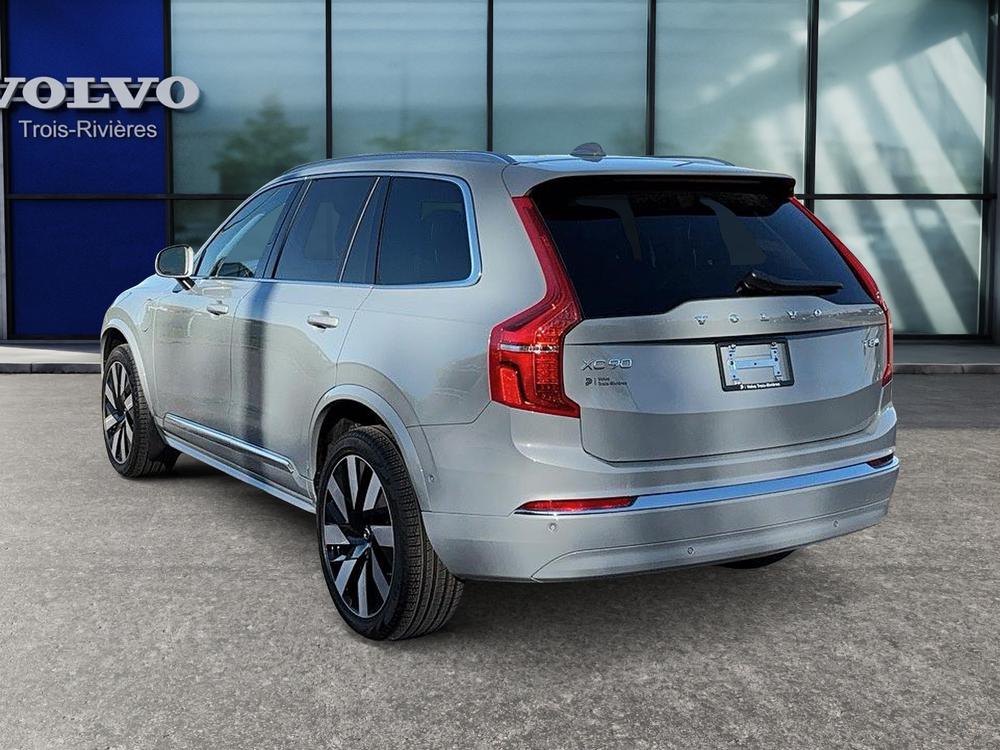 Volvo XC90 hybride branchable XC90 Plug-In Hybrid T8 AWD Ultra Bright Theme 2025 à vendre à Trois-Rivières - 7