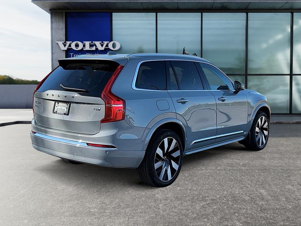 Volvo XC90 hybride branchable XC90 Plug-In Hybrid T8 AWD Ultra Bright Theme 2025 à vendre à Trois-Rivières - 5