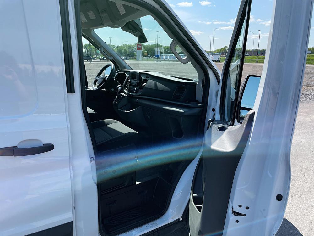 Ford Transit fourgon utilitaire 250 2021 à vendre à Nicolet - 31