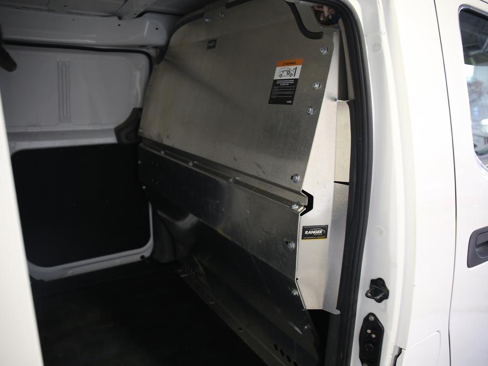 Nissan NV200 Cargo compact SV 2018 à vendre à Sorel-Tracy - 18