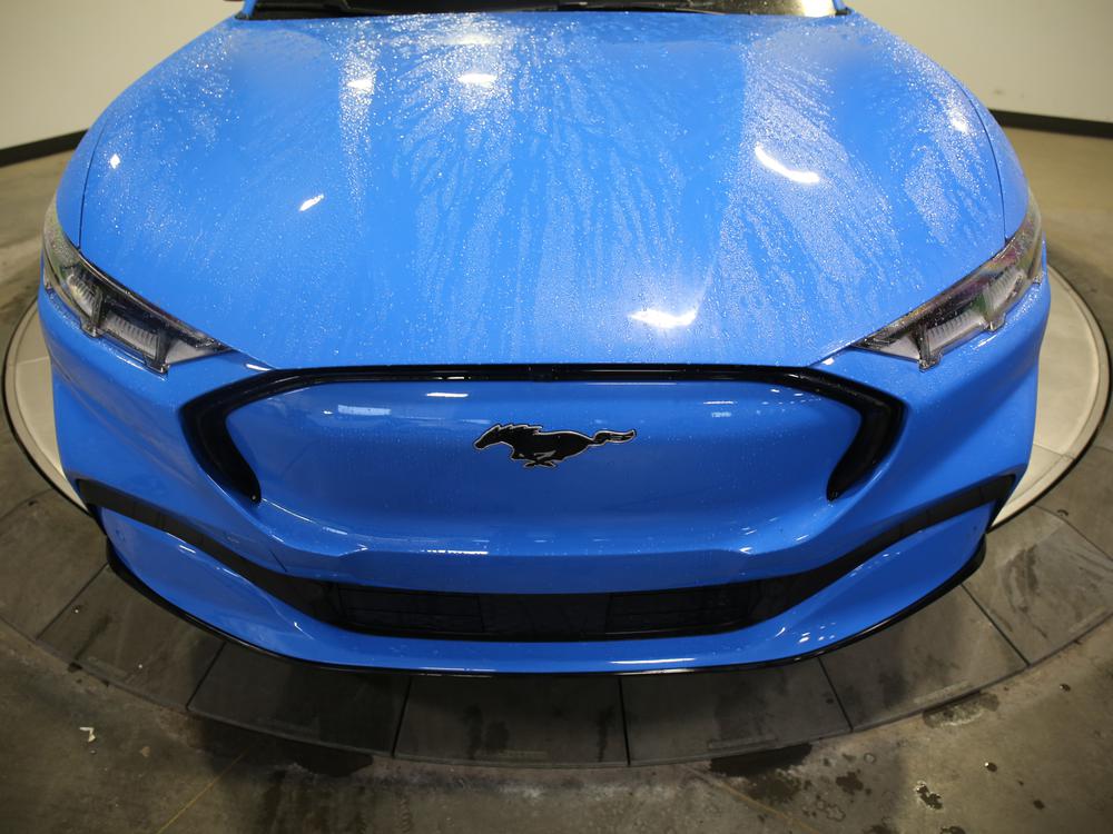 Ford Mustang Mach-E Premium Standard Range 68 kWh 2021 à vendre à Donnacona - 11
