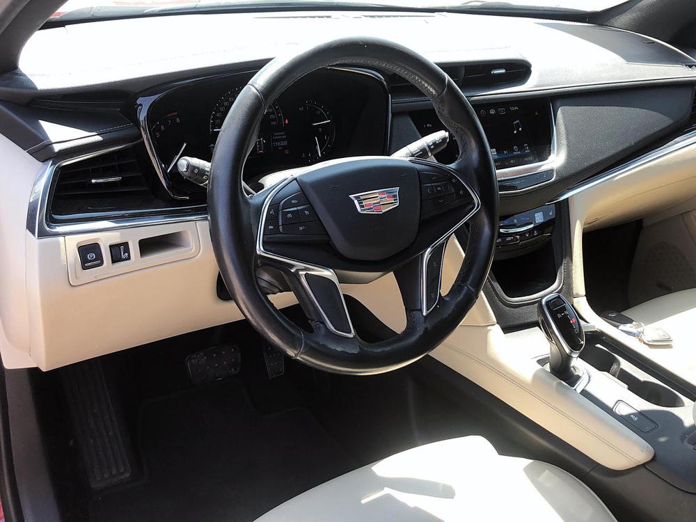 Cadillac XT5 BASE, FWD 2019