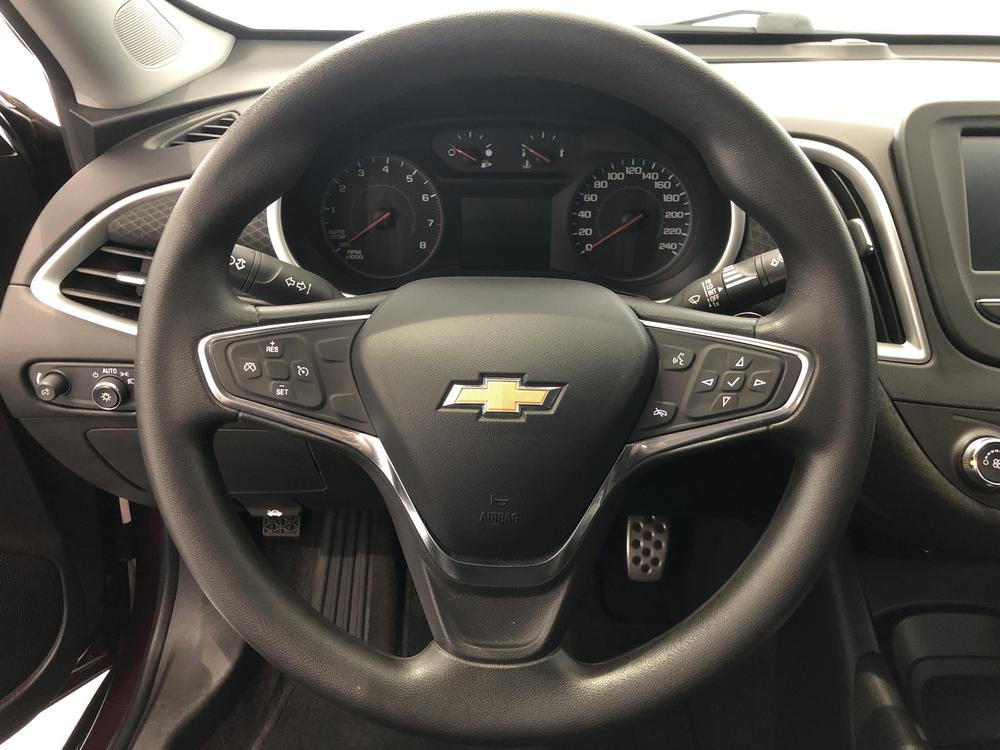 Chevrolet Malibu 1LS 2016 à vendre à Donnacona - 14
