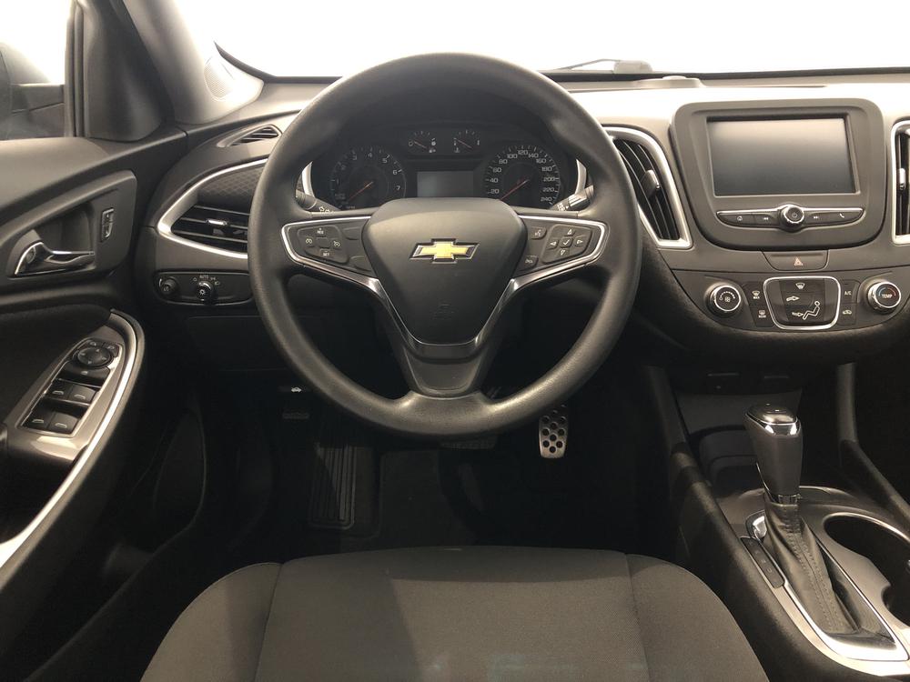 Chevrolet Malibu 1LS 2016 à vendre à Trois-Rivières - 11