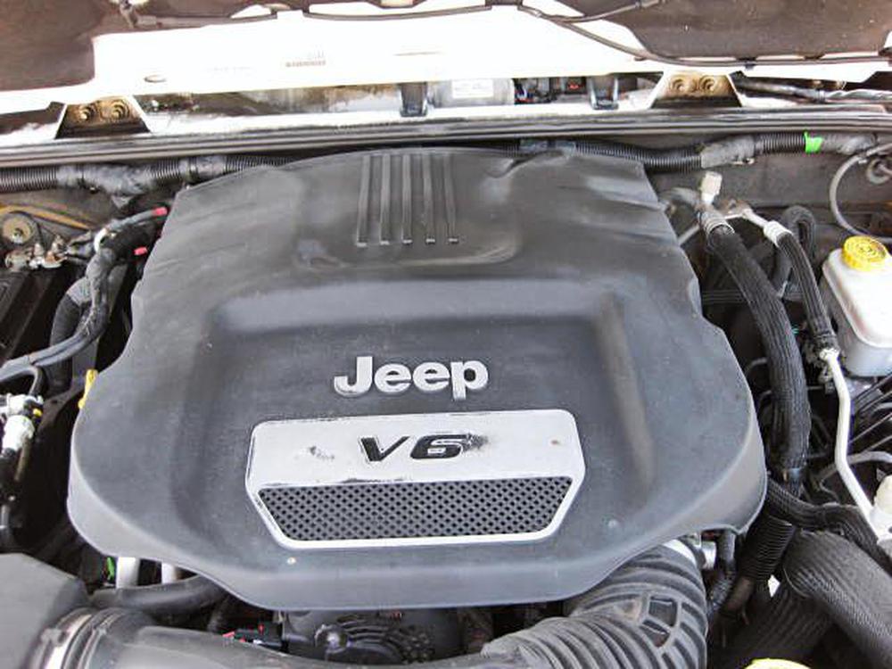 Jeep Wrangler Unlimited Back Country 2 Toits 2016 à vendre à Donnacona - 28