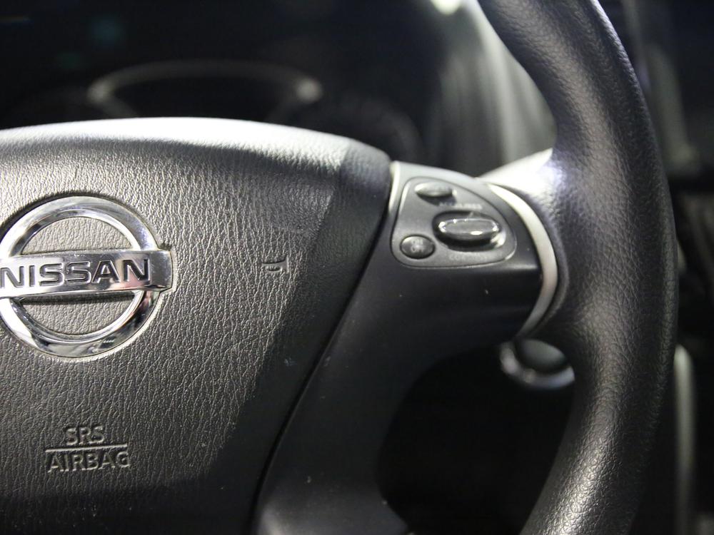 Nissan Pathfinder S 2017 à vendre à Donnacona - 24