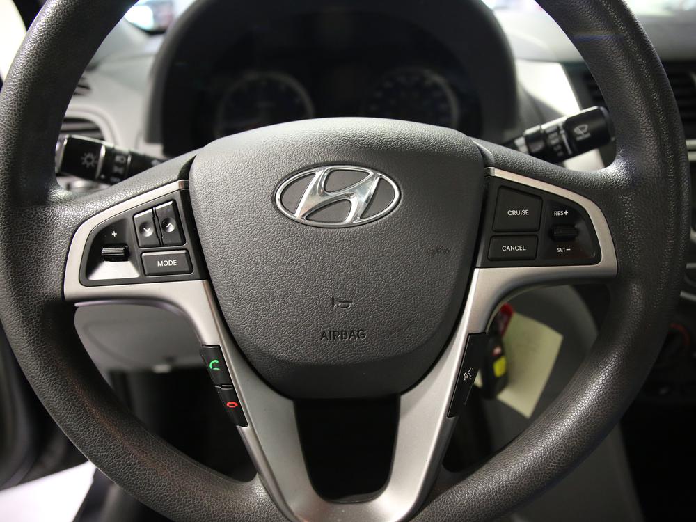 Hyundai Accent SE 2017