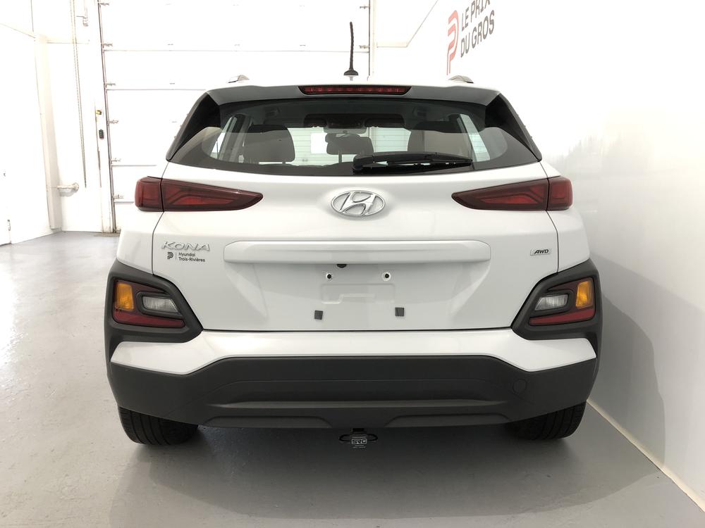 Hyundai Kona Preferred AWD 2021