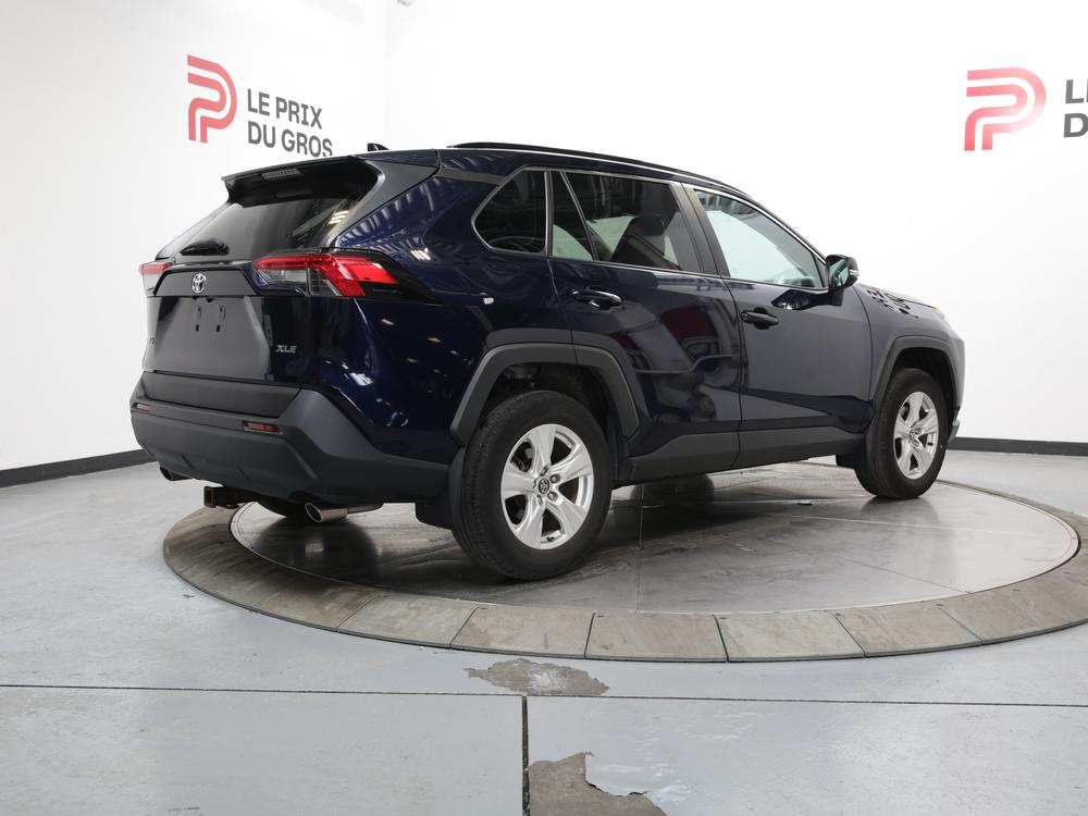 Toyota RAV4 XLE 2020 à vendre à Trois-Rivières - 3