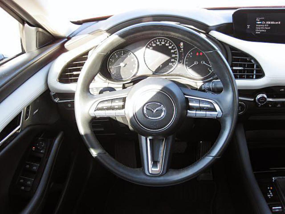Mazda Mazda3 GT 2020 à vendre à Sorel-Tracy - 16