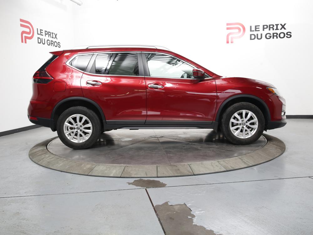 Nissan Rogue SV 2019 à vendre à Trois-Rivières - 2