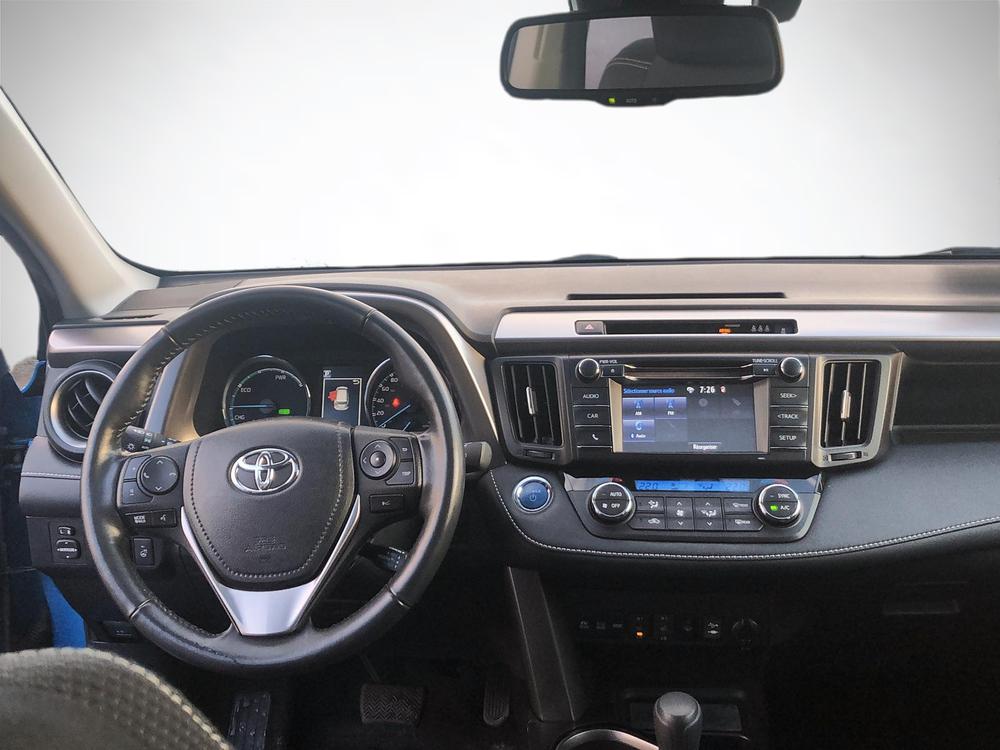 Toyota RAV4 XLE HYBRIDE 2018 à vendre à Trois-Rivières - 18