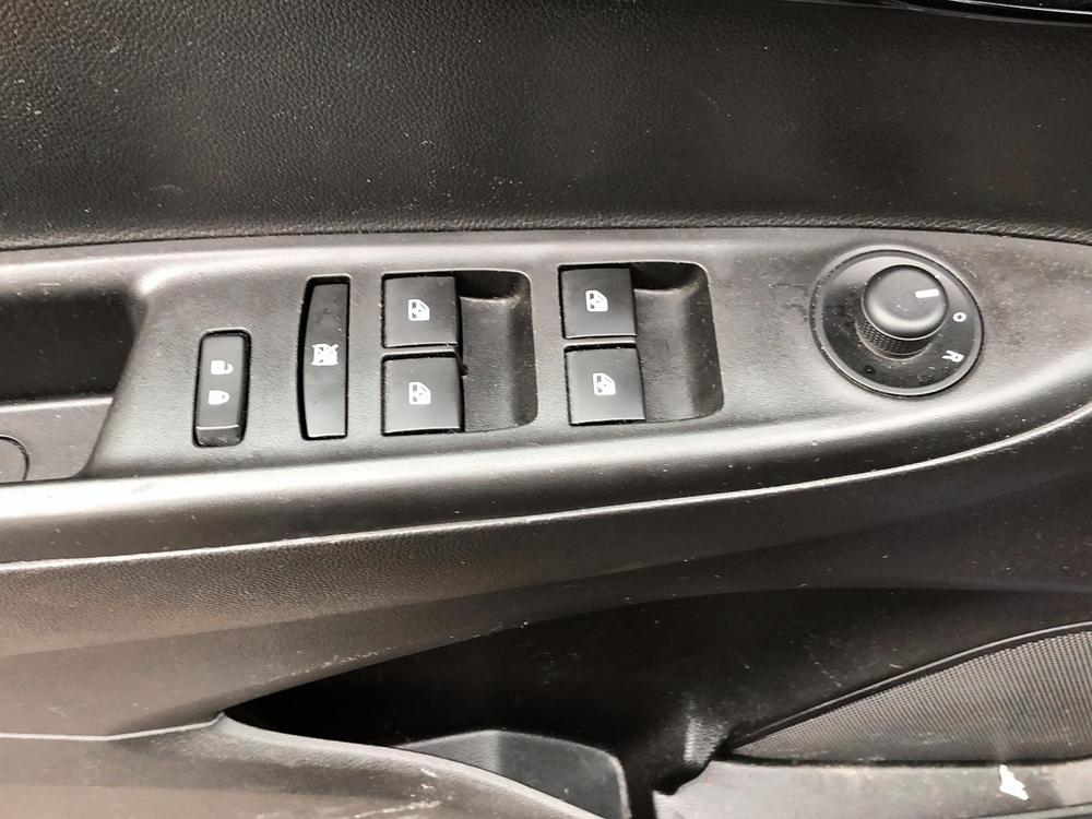 Chevrolet Spark LT 2016 à vendre à Trois-Rivières - 8