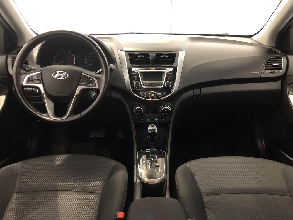 Hyundai Accent GLS 2015 à vendre à Trois-Rivières - 9