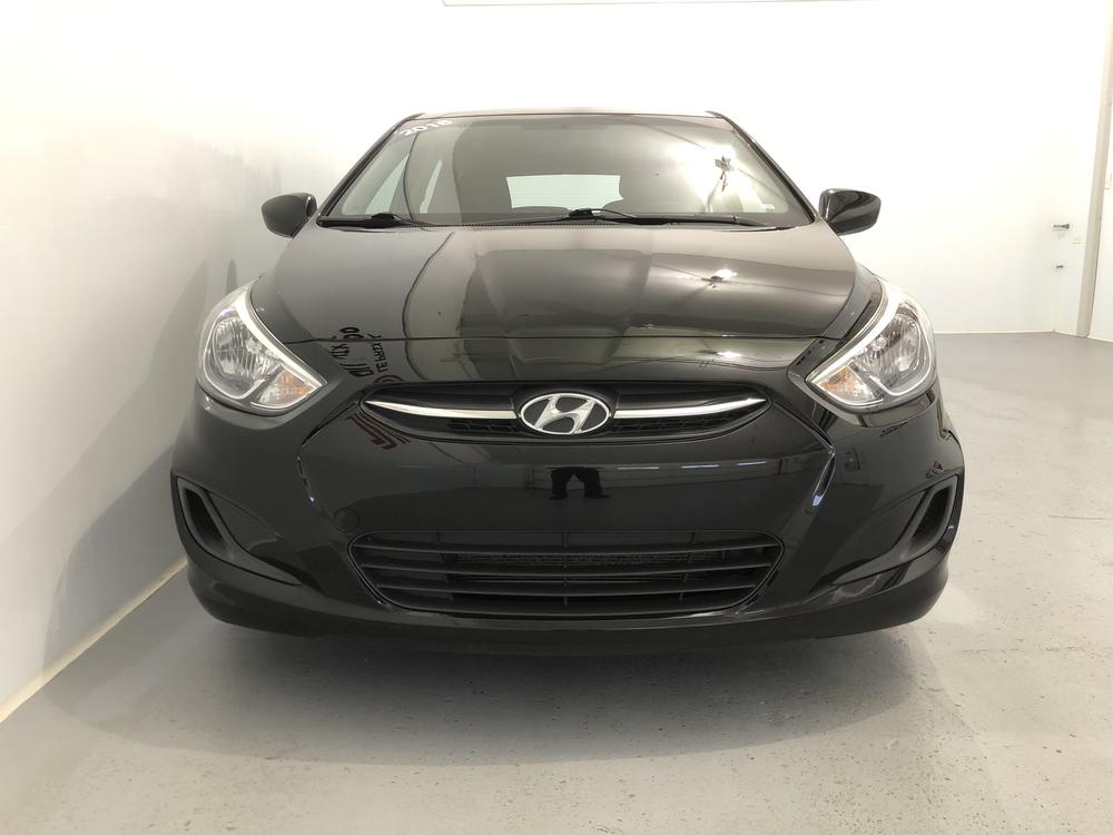 Hyundai Accent LE 2016 à vendre à Trois-Rivières - 2