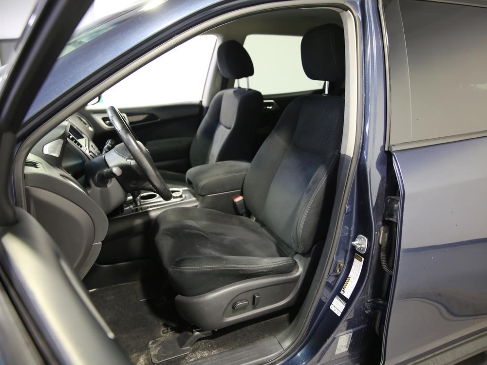 Nissan Pathfinder S AWD 2014