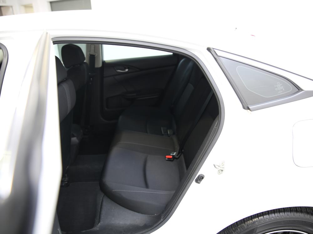 Honda Civic Berline LX 2019 à vendre à Shawinigan - 19