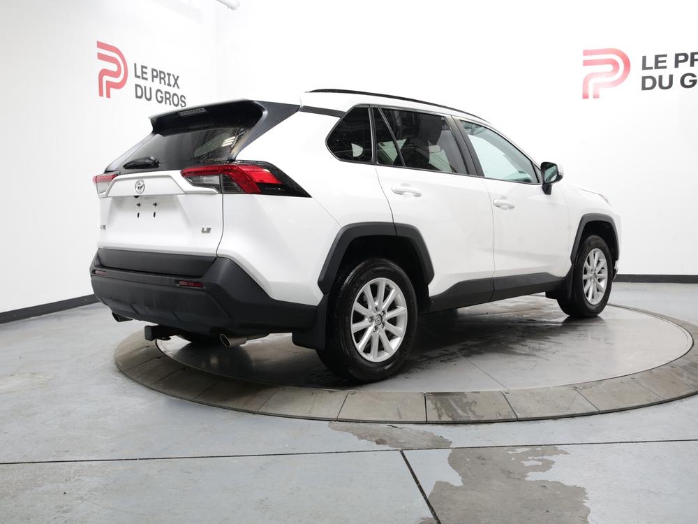 Toyota RAV4 LE 2019 à vendre à Trois-Rivières - 3
