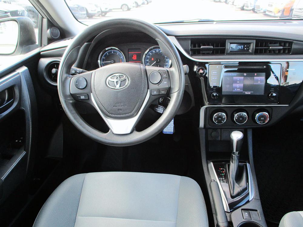 Toyota Corolla CE 2017 à vendre à Trois-Rivières - 12