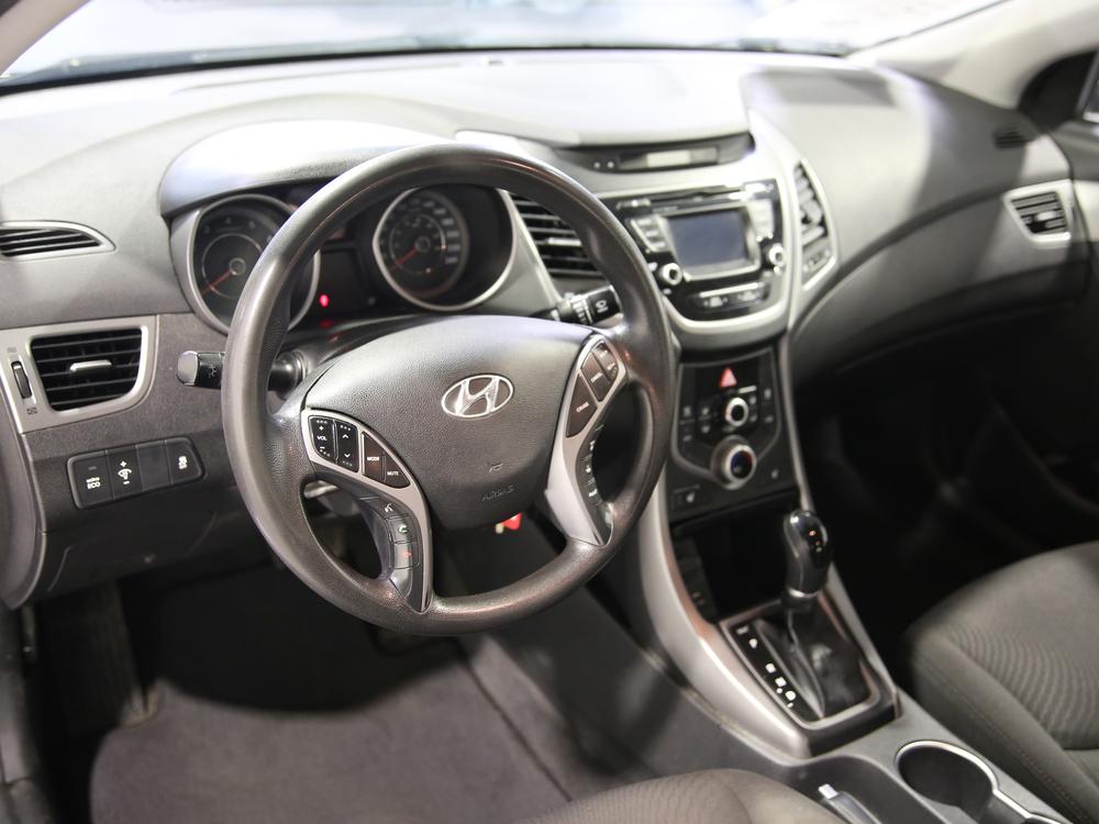 Hyundai Elantra SPORT 2016 à vendre à Trois-Rivières - 18