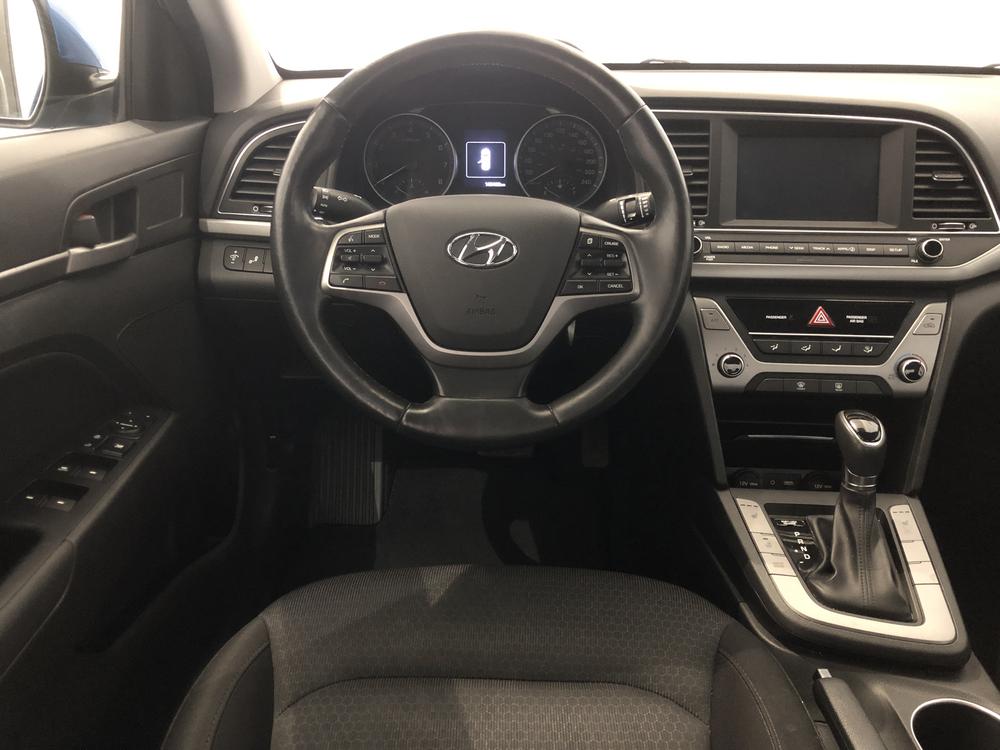 Hyundai Elantra GL 2017 à vendre à Trois-Rivières - 11