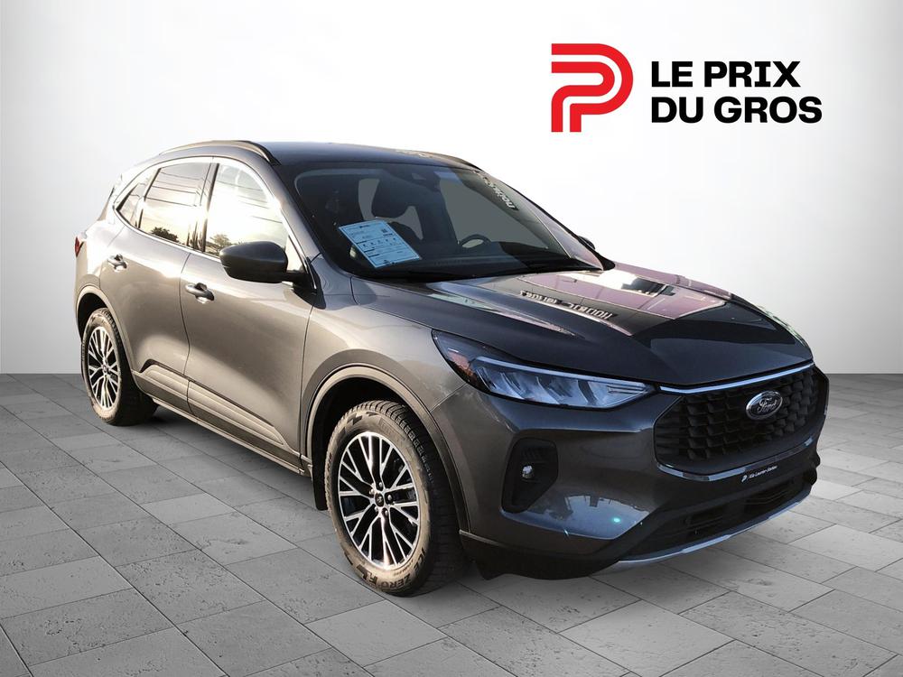 Ford Escape PHEV 2023 à vendre à Trois-Rivières - 1