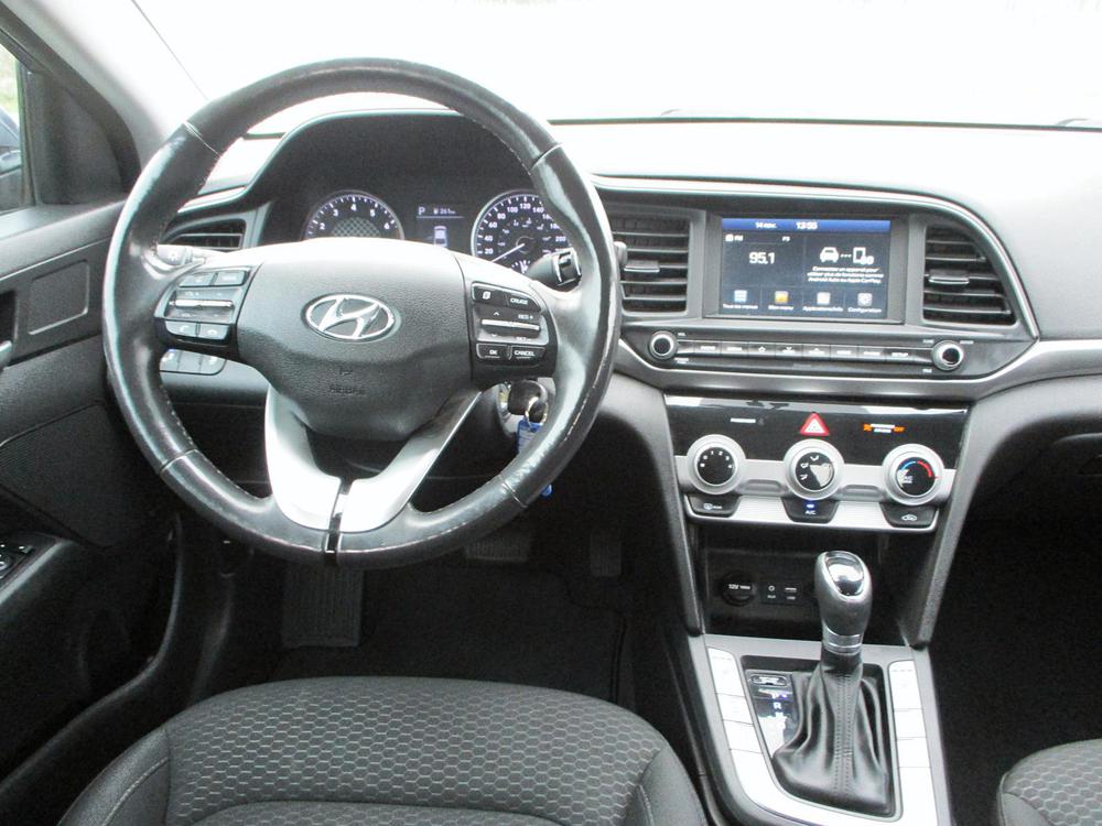 Hyundai Elantra PREFERRED 2019 à vendre à Donnacona - 11