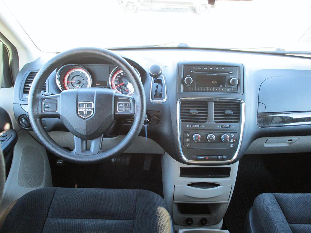Dodge Grand Caravan SXT STOW N GO 2015 à vendre à Trois-Rivières - 12