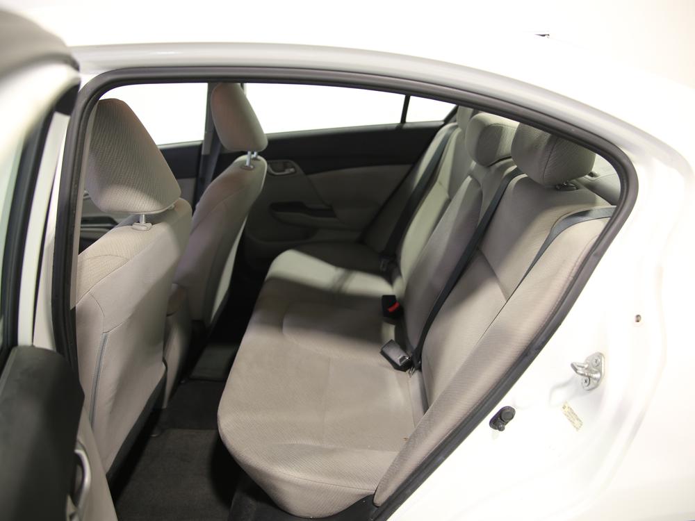 Honda Berline Civic DX 2013 à vendre à Shawinigan - 19