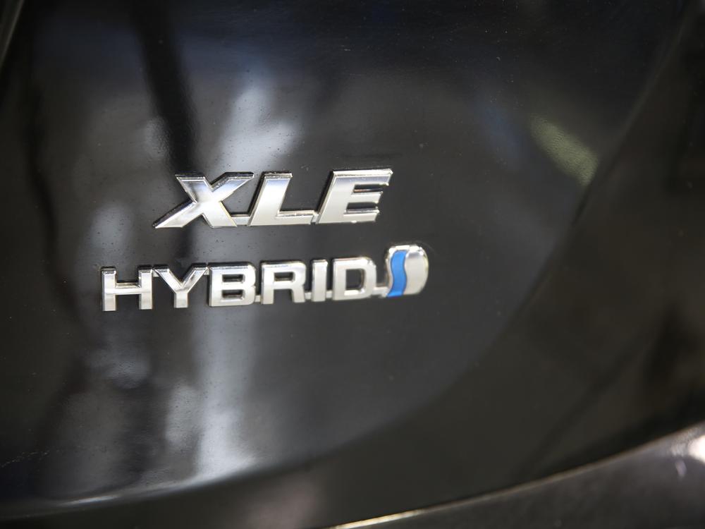 Toyota RAV4 hybride XLE 2016 à vendre à Trois-Rivières - 6