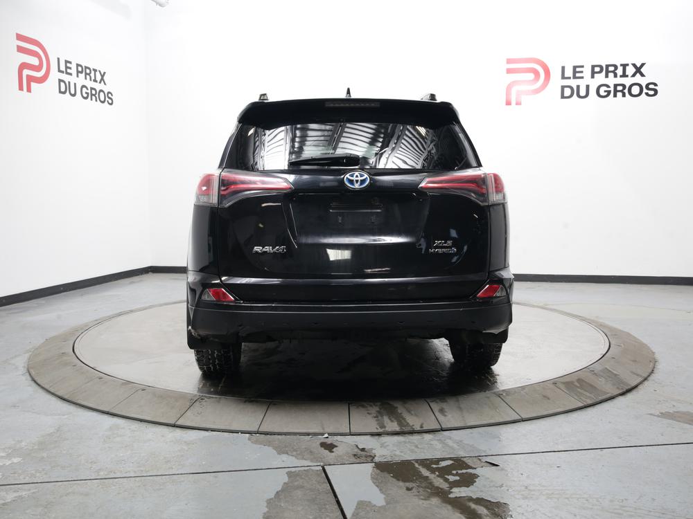 Toyota RAV4 hybride XLE 2016 à vendre à Trois-Rivières - 4