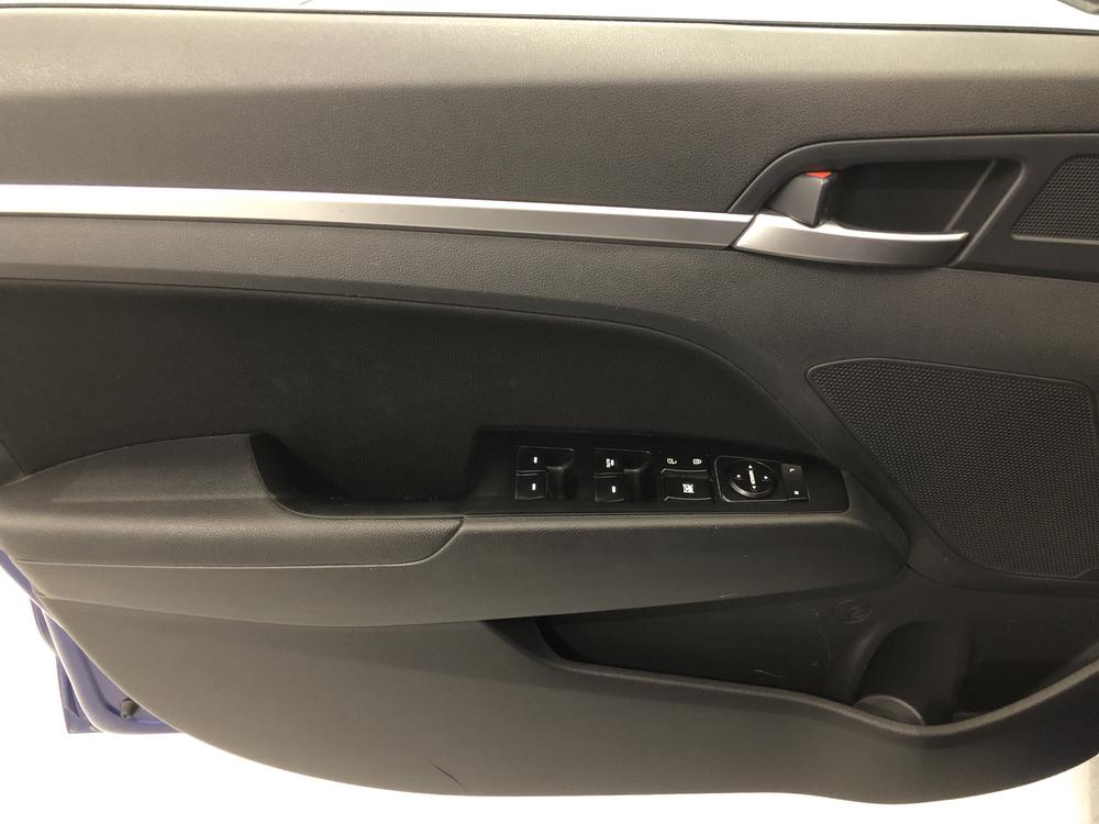 Hyundai Elantra Preferred 2020 à vendre à Shawinigan - 11