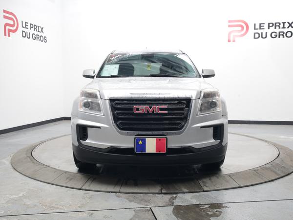 GMC Terrain SLE photo 10