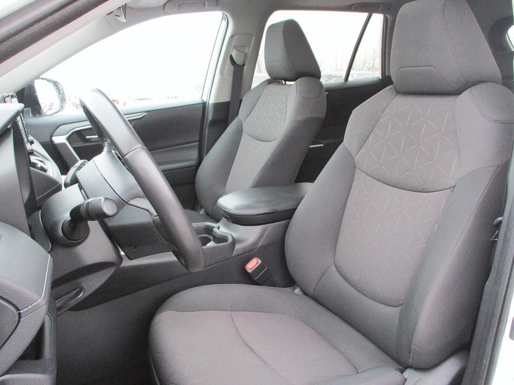 Toyota RAV4 XLE 2019 à vendre à Nicolet - 11