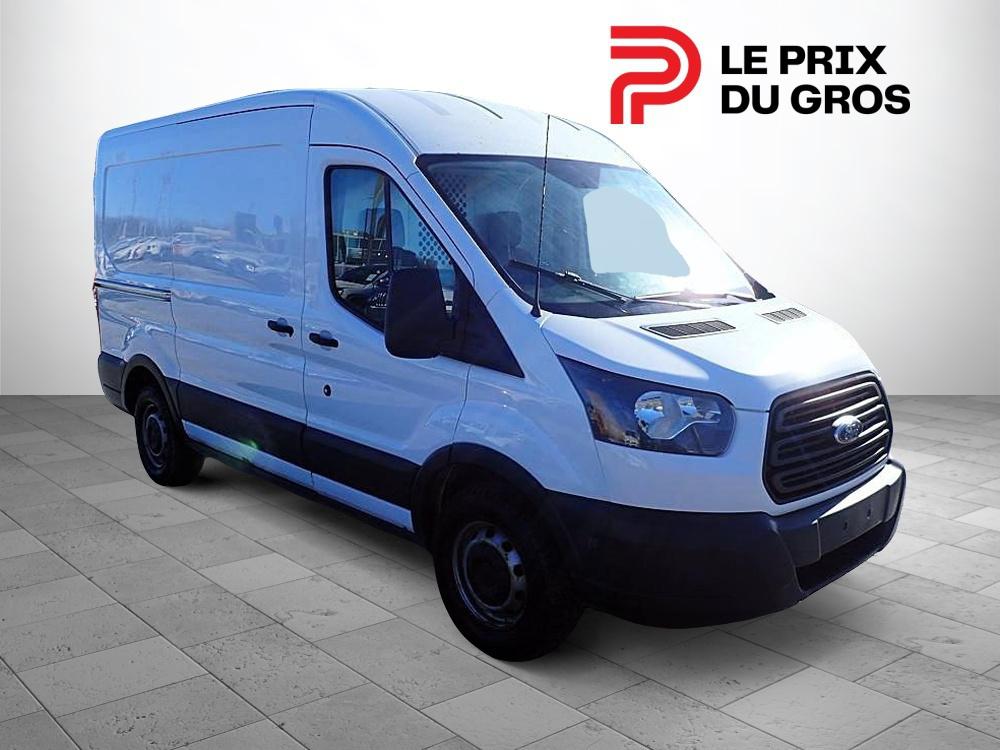 Ford Transit fourgon utilitaire Base