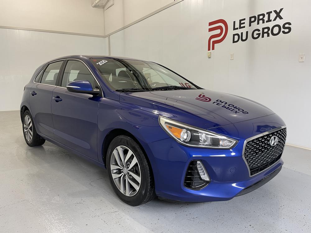 Used 2020 Hyundai Elantra GT with 45,930 km for sale at Otogo