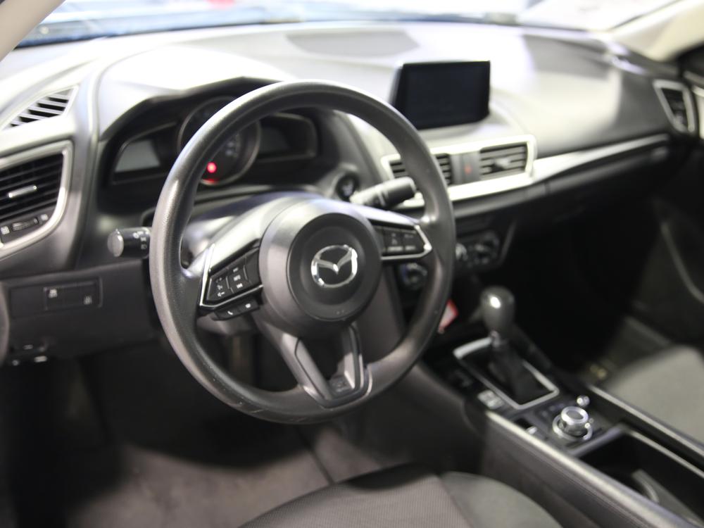 Mazda Mazda3 GX 2018 à vendre à Trois-Rivières - 17