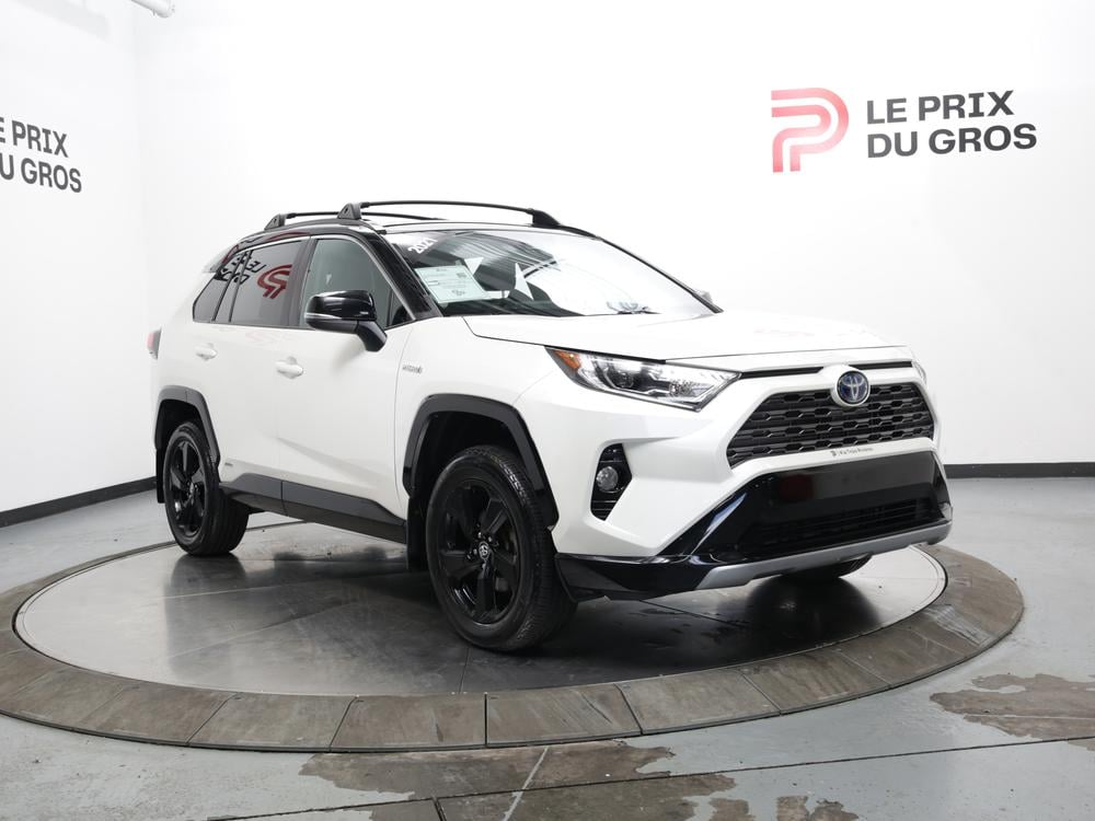 Toyota RAV4 XLE HYBRID