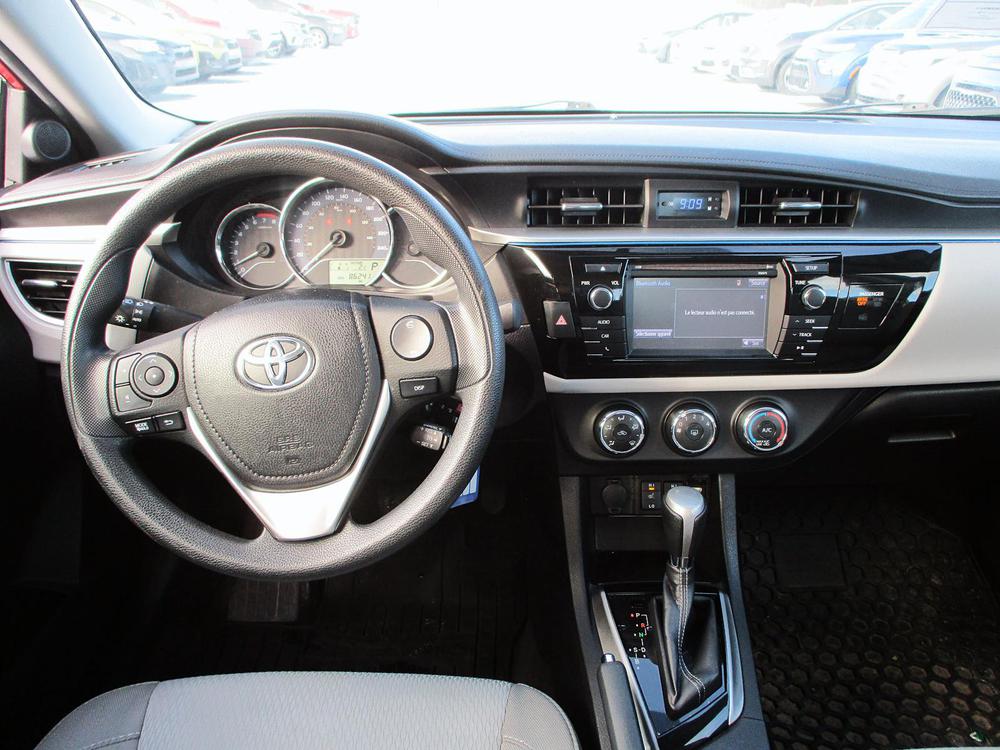 Toyota Corolla LE 2016 à vendre à Shawinigan - 12