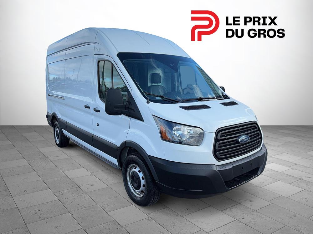 Ford Transit Van 250