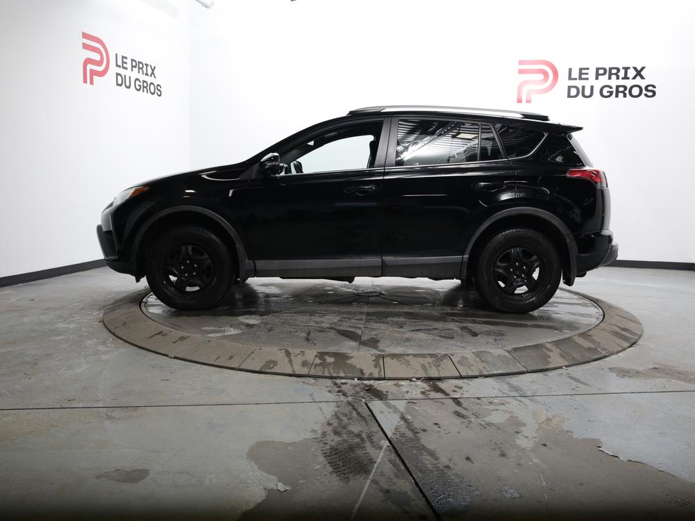Toyota RAV4 LE 2016 à vendre à Trois-Rivières - 7