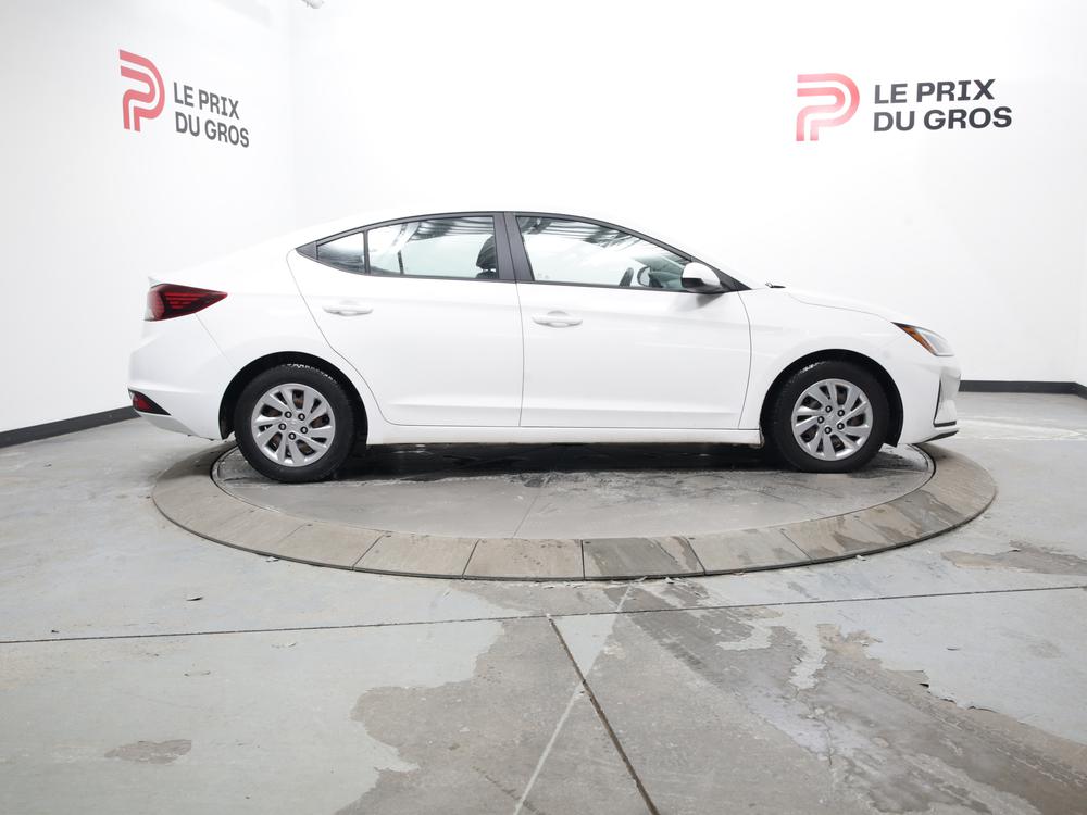 Hyundai Elantra ESSENTIAL 2019 à vendre à Trois-Rivières - 2