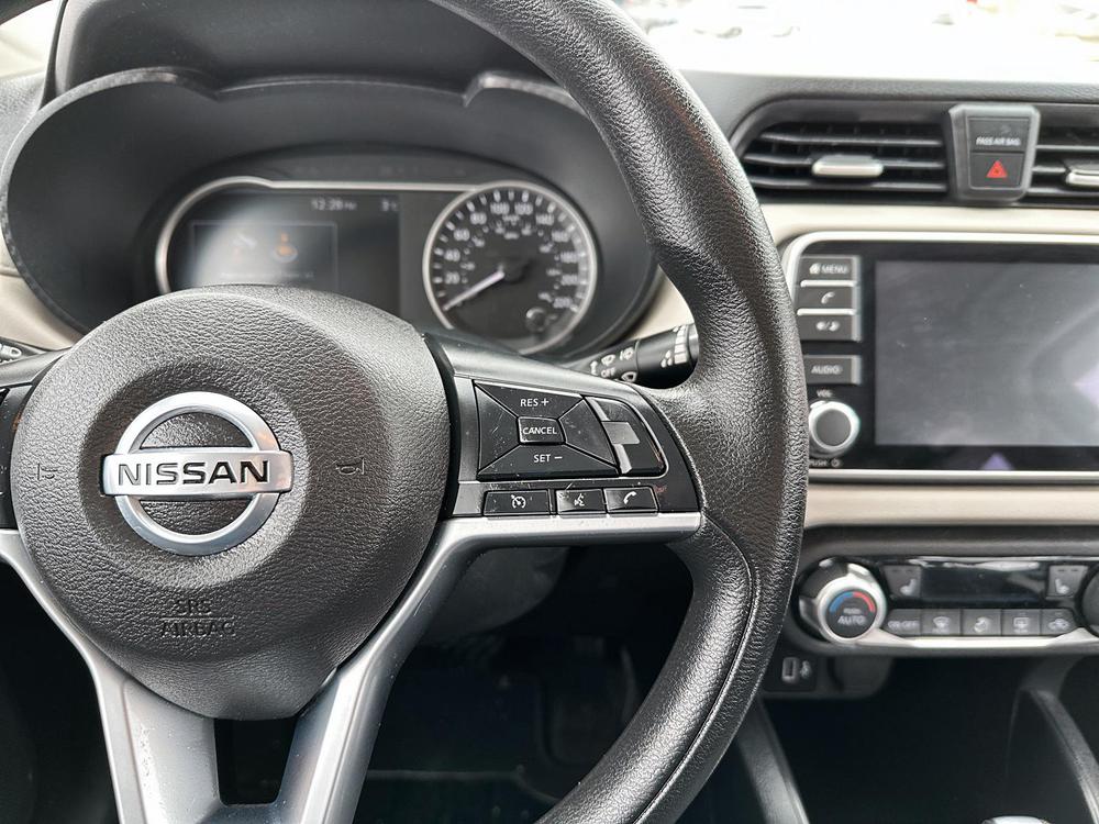 Nissan Versa SV 2021 à vendre à Shawinigan - 17