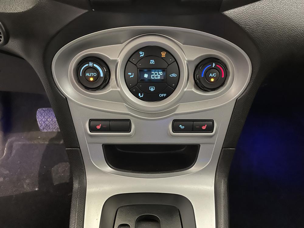Ford Fiesta SE 2015 à vendre à Shawinigan - 22