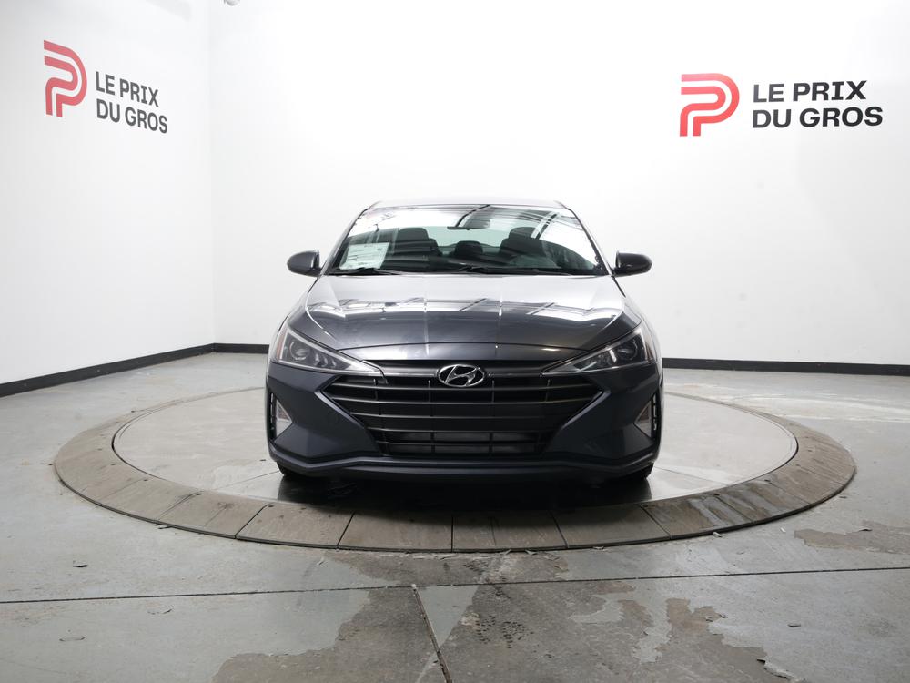 Hyundai Elantra ESSENTIAL 2019 à vendre à Trois-Rivières - 9